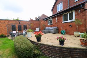 Photo 21- click for photo gallery